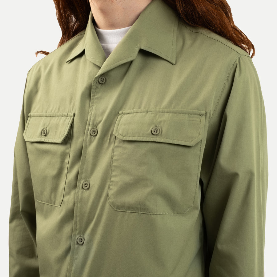 UNIVERSAL CAMP COLLAR SHIRT - GREEN