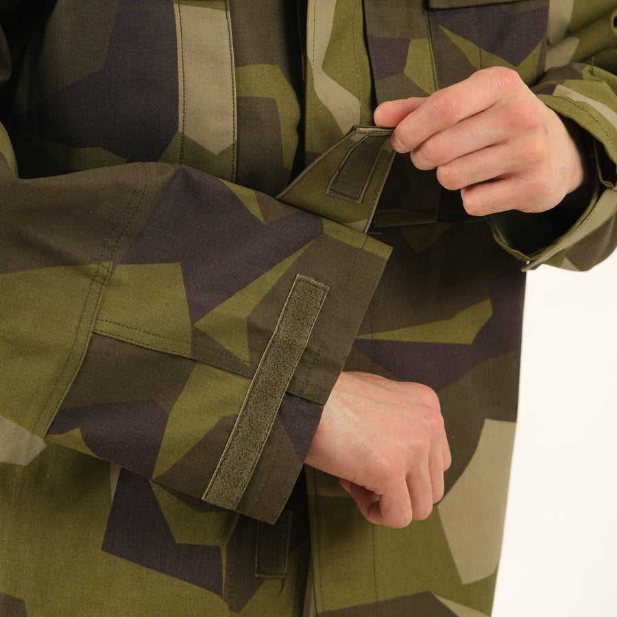 SWEDISH CAMO JACKET