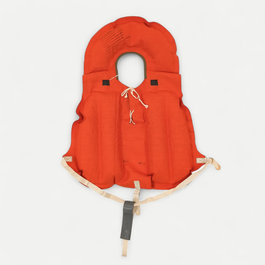 EAST FRONT LIFE VEST