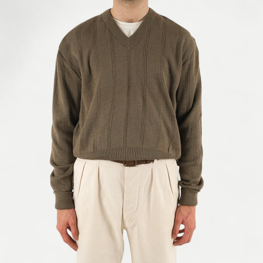 FRENCH GREY V-NECK SWEATER