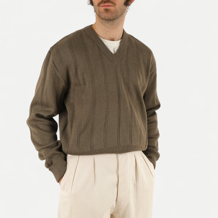 FRENCH GREY V-NECK SWEATER