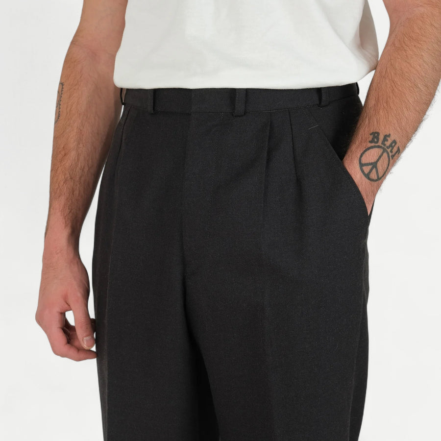 CHARCOAL TAILOR PANTS