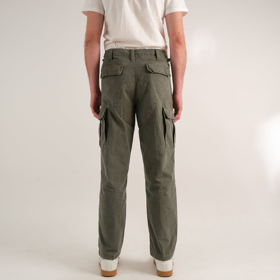 THE RIPSTOP CARGO PANTS