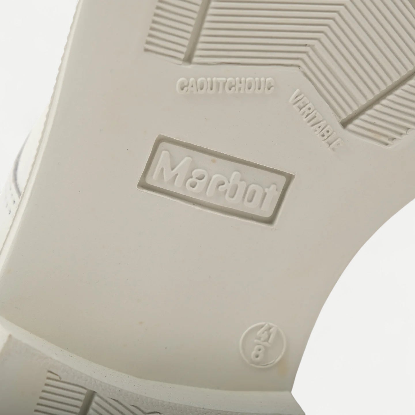 WHITE MARBOT SHOES — Universal Surplus