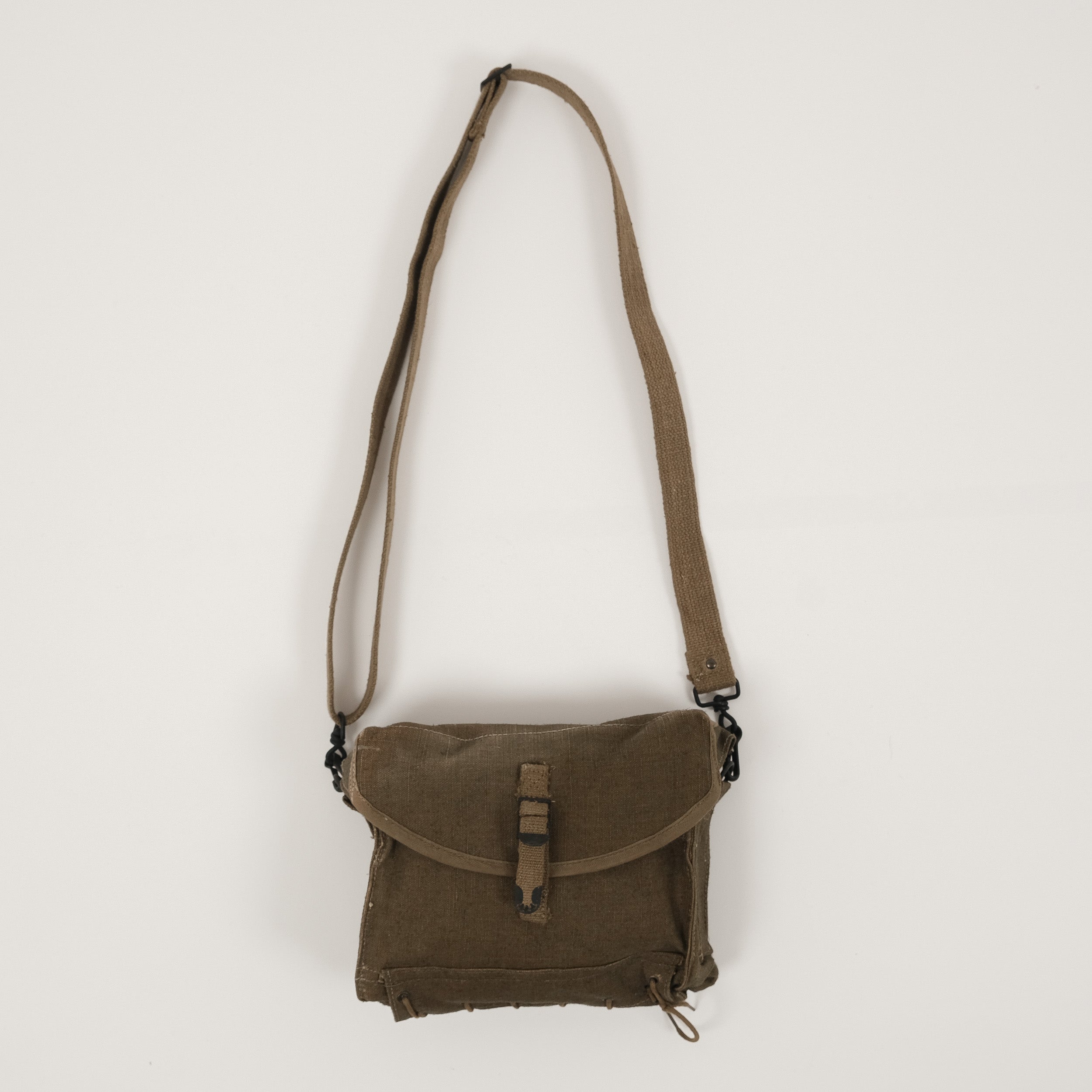 FRENCH MESSENGER BAG - size ??? - Universal Surplus