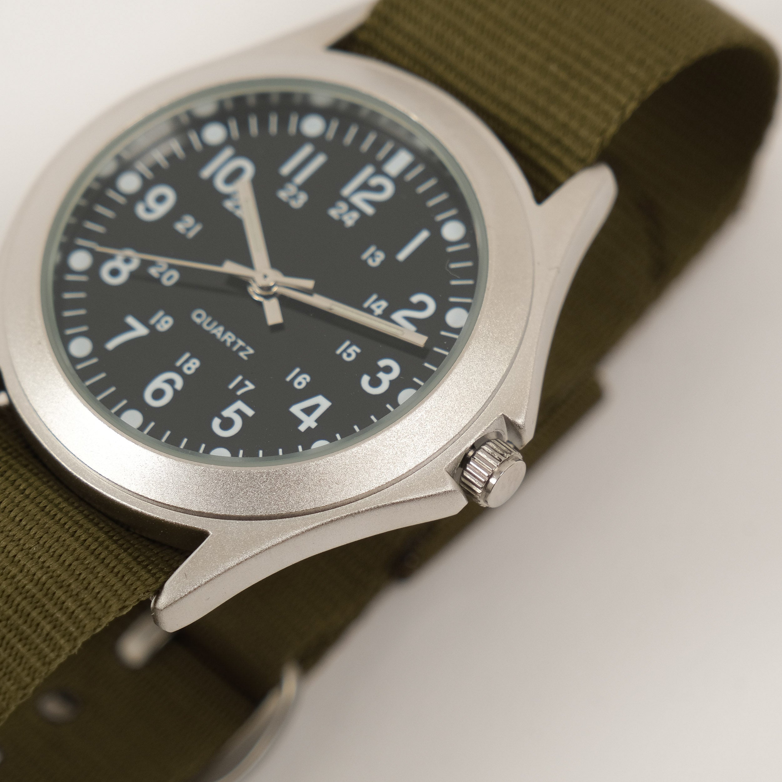 Military outlet surplus watches