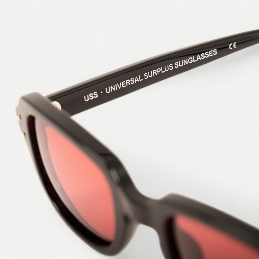 USS ARMY VIETNAM BLACK SUNGLASSES - RED