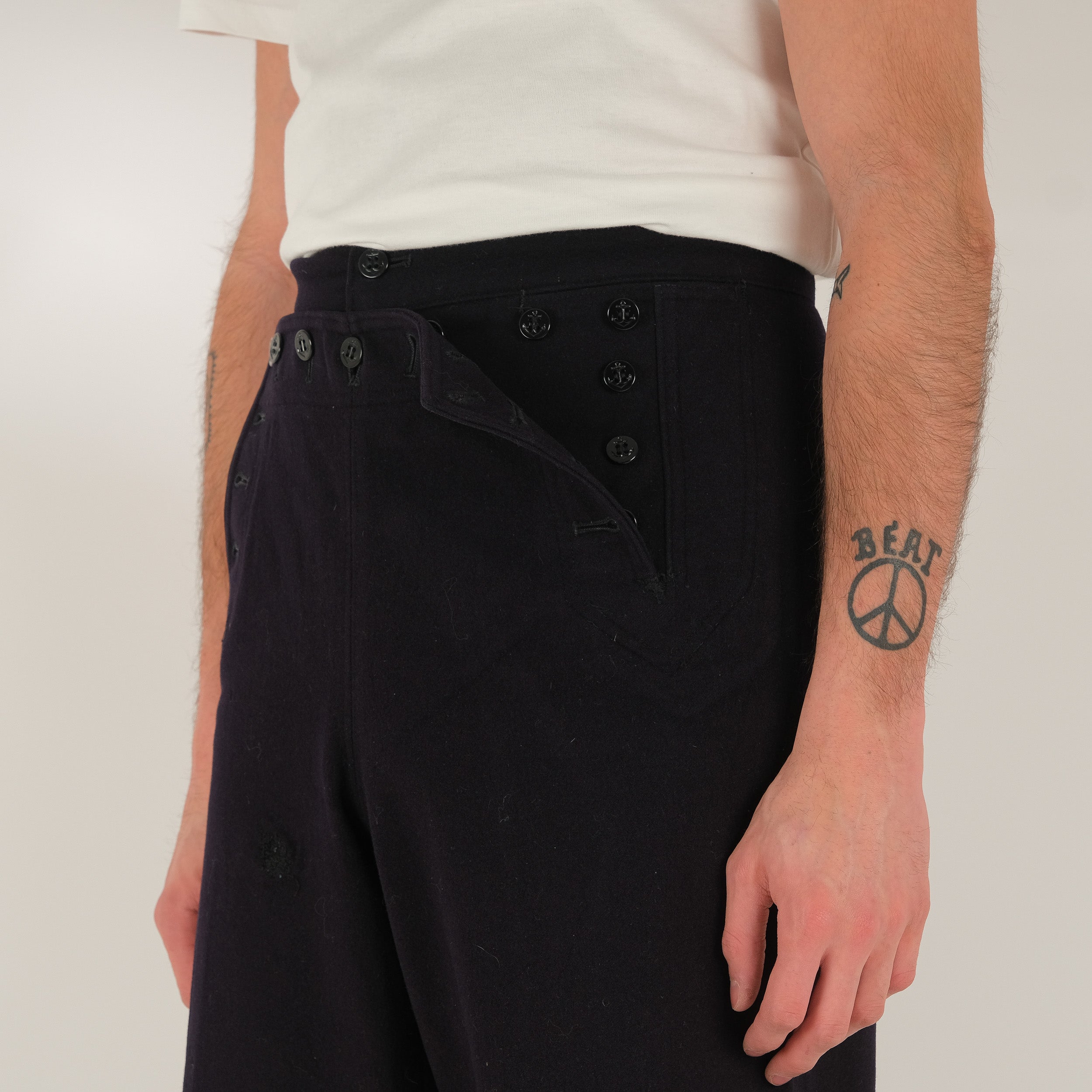 vintage-military-clothing-