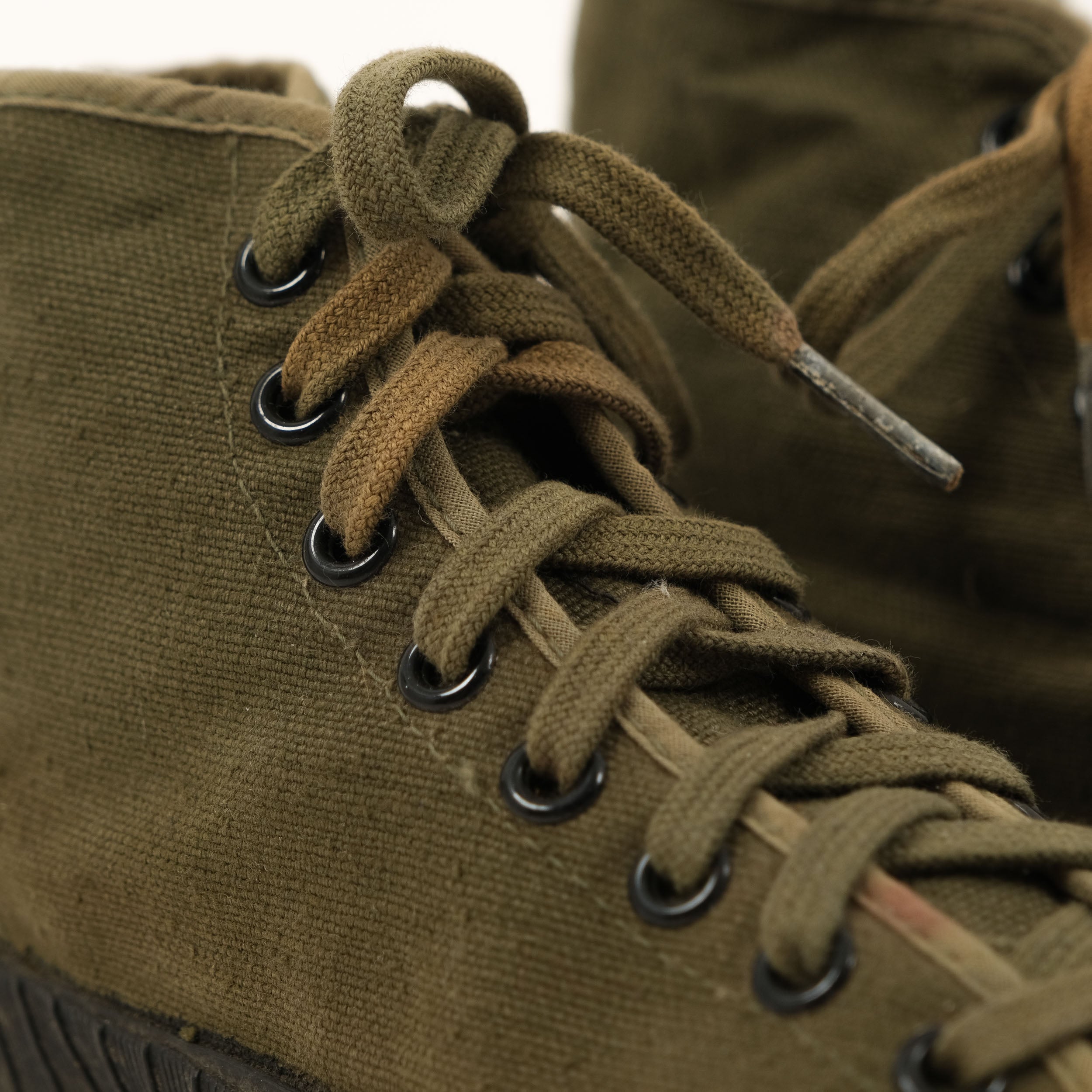 Army and navy clearance shoes