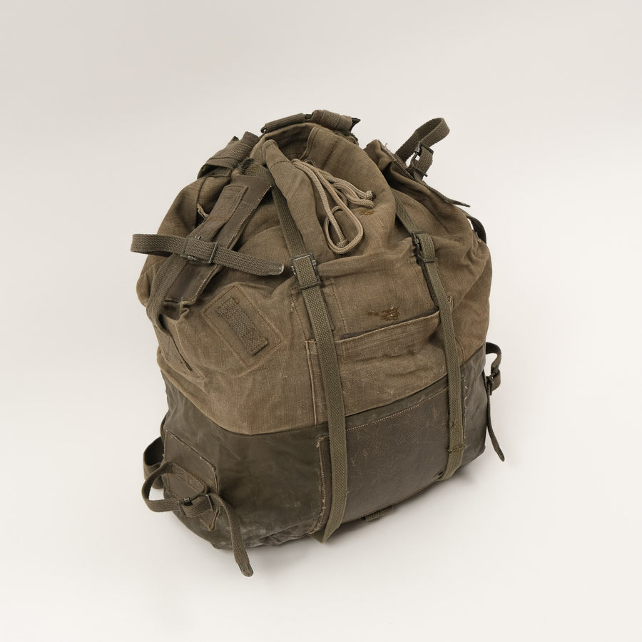 French  BACKPACK - Universalsurplus - vintage-military-army
